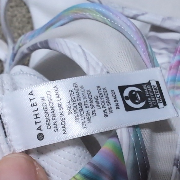 Athleta Contender Sports Bra Iridescent Abstract Print size XS - Picture 9 of 12